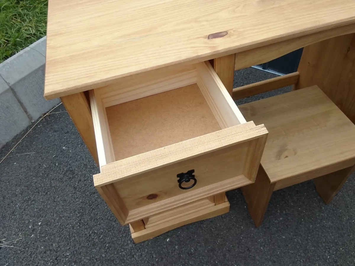 Dressing Table/Desk (Corona solid Pine) - Image 2