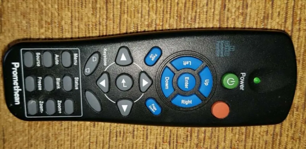 Projector - Image 3