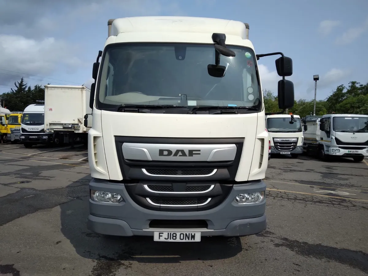 DAF LF  BOX  2018 - Image 1