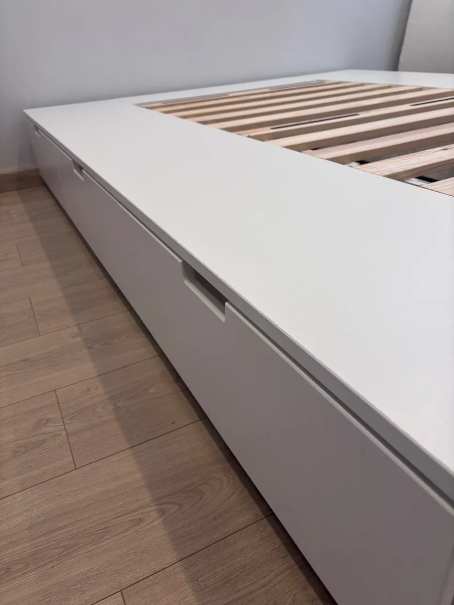 Bed frame with storage - Image 3
