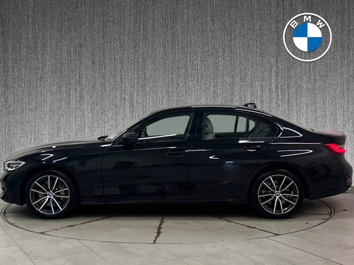 BMW 3 Series 330e Sport Pro Auto - Image 4