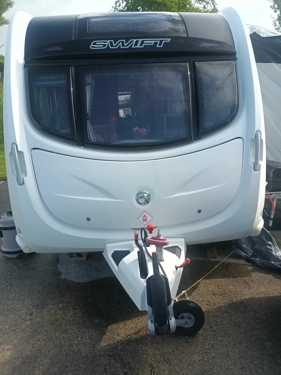 Caravan - Image 4