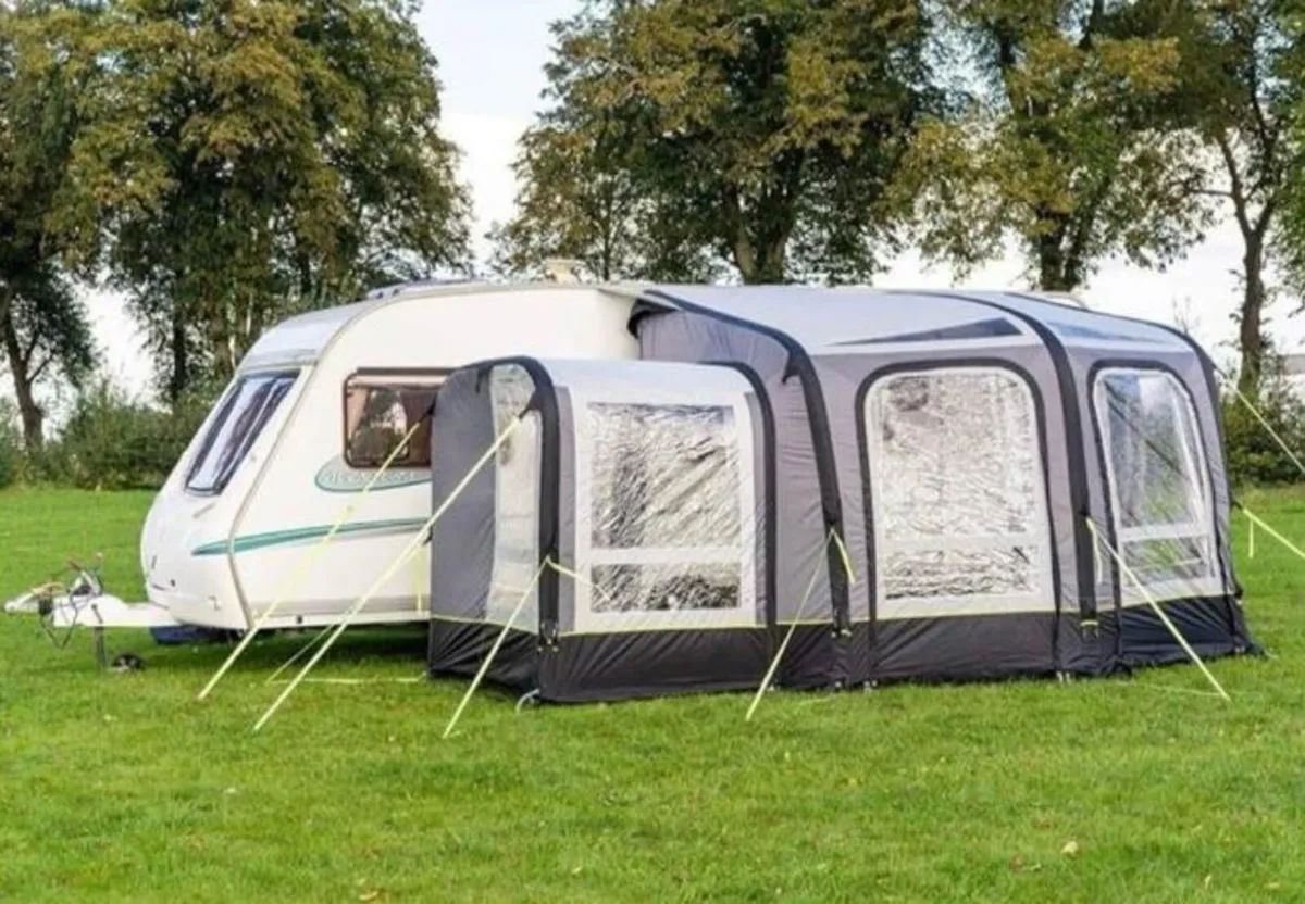 Awning - Image 1