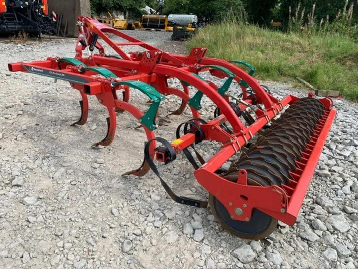 KVERNELAND CLC PRO CLASSIC 300 STUBBLE CULTIVATOR - Image 2