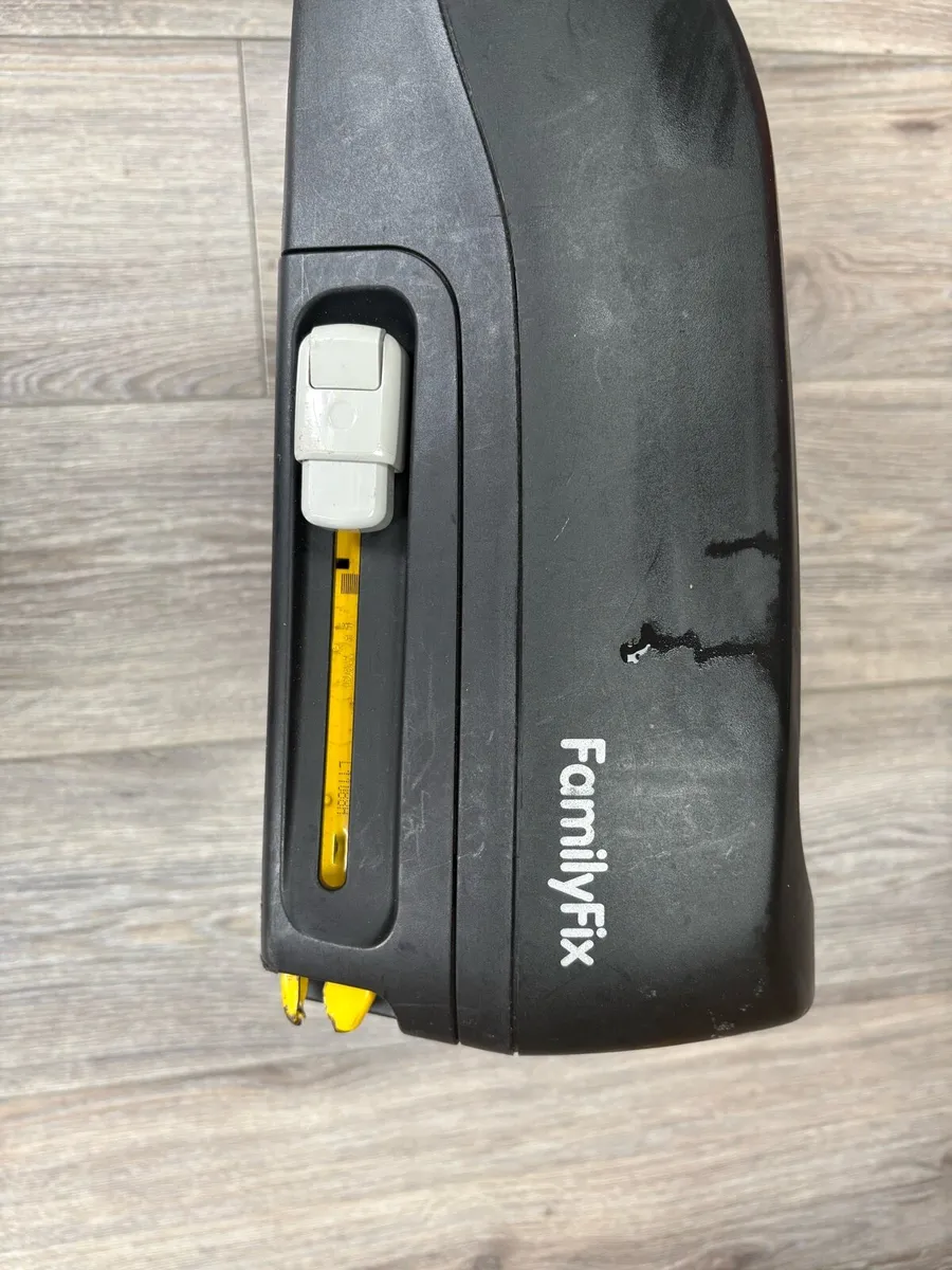 Maxi Cosi family fix isofix base - Image 3