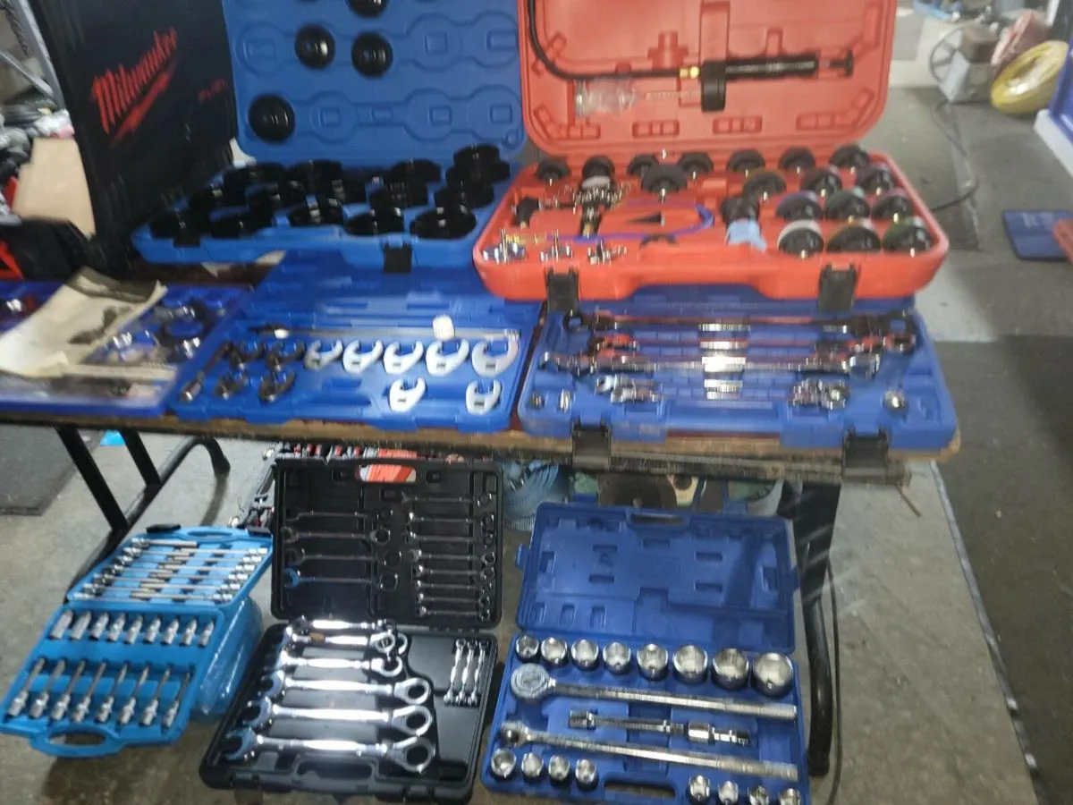Tools - Image 3