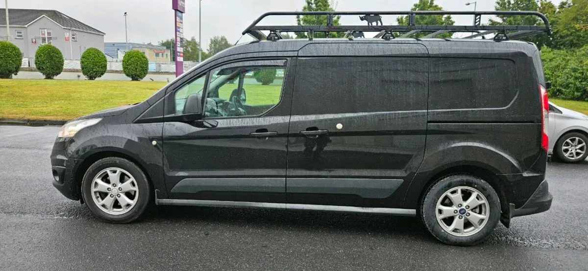 FORD TRANSIT CONNECT - Image 4