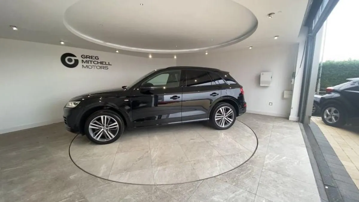 Audi Q5 40 TDI Quattro S Line 5dr S Tronic - Image 4