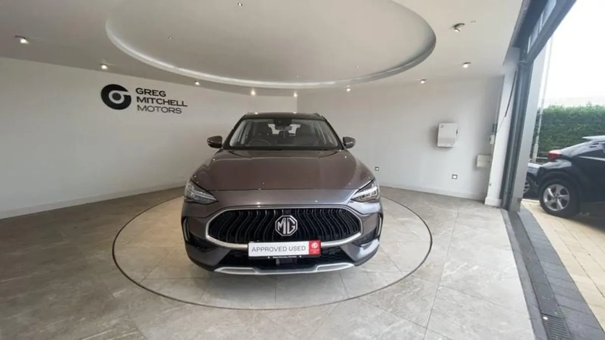 MG HS 1.5 T-gdi SE 5dr - Image 2