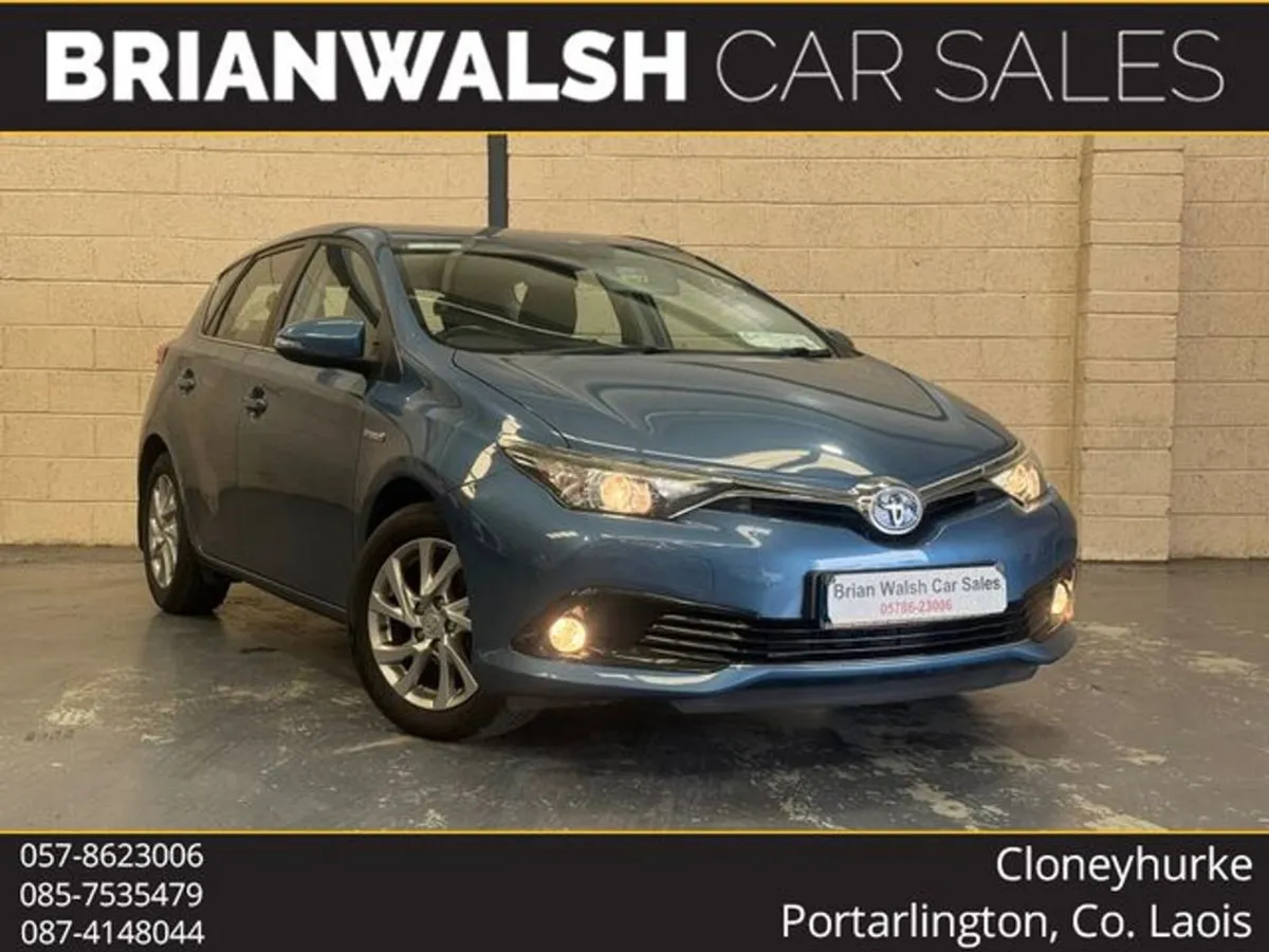 Toyota Auris 1.8 Hybrid Luna 4DR Auto - Image 1