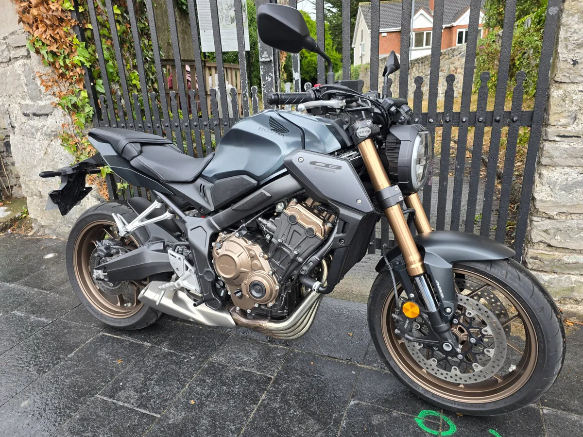 2023 HONDA CB650R MOTO4U - Image 4