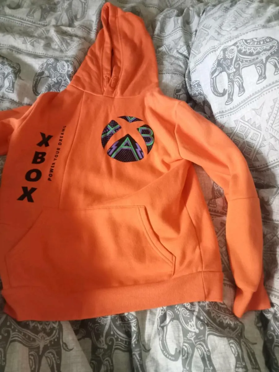 Boys Xbox hoody 10_11 yrs