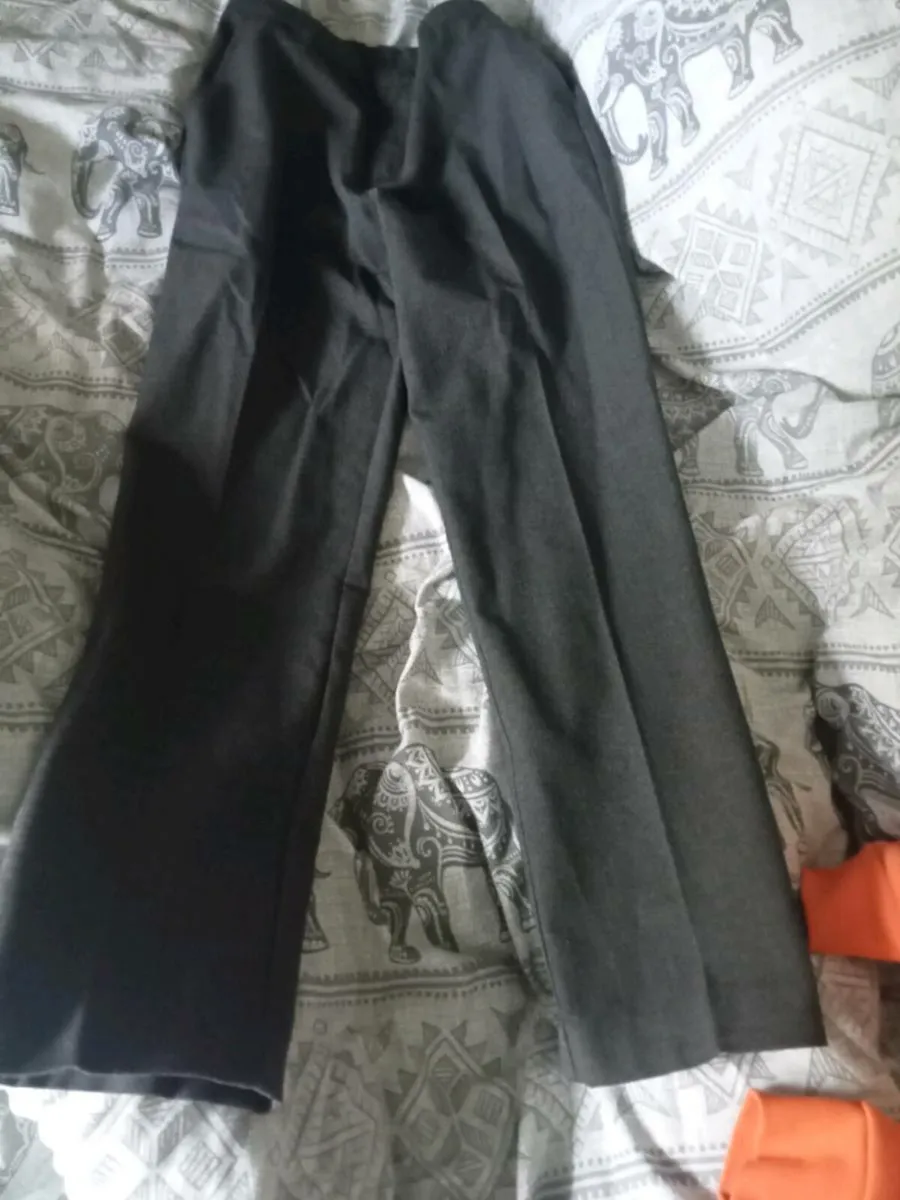 Boys grey school pants 11_12 yrs free