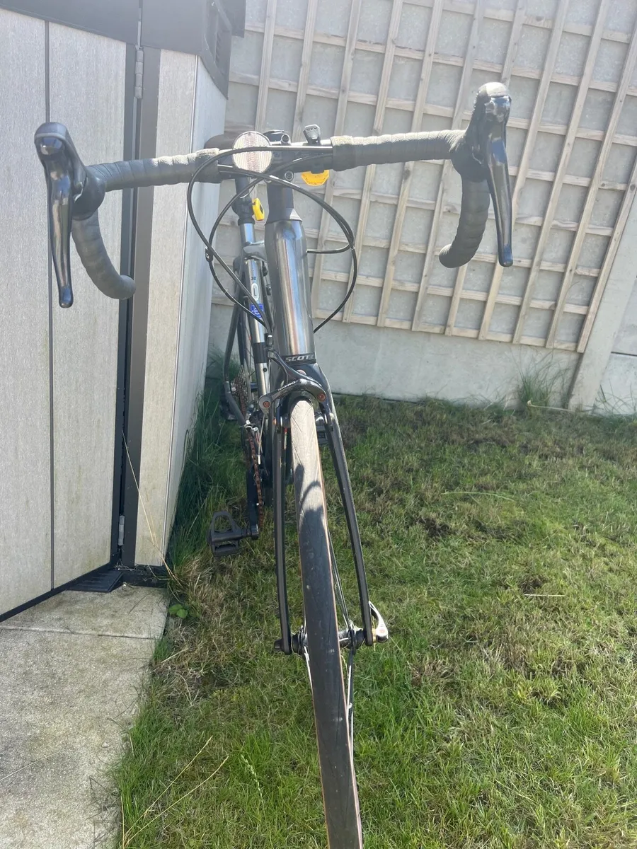 Road Bike for 300€ - Image 3