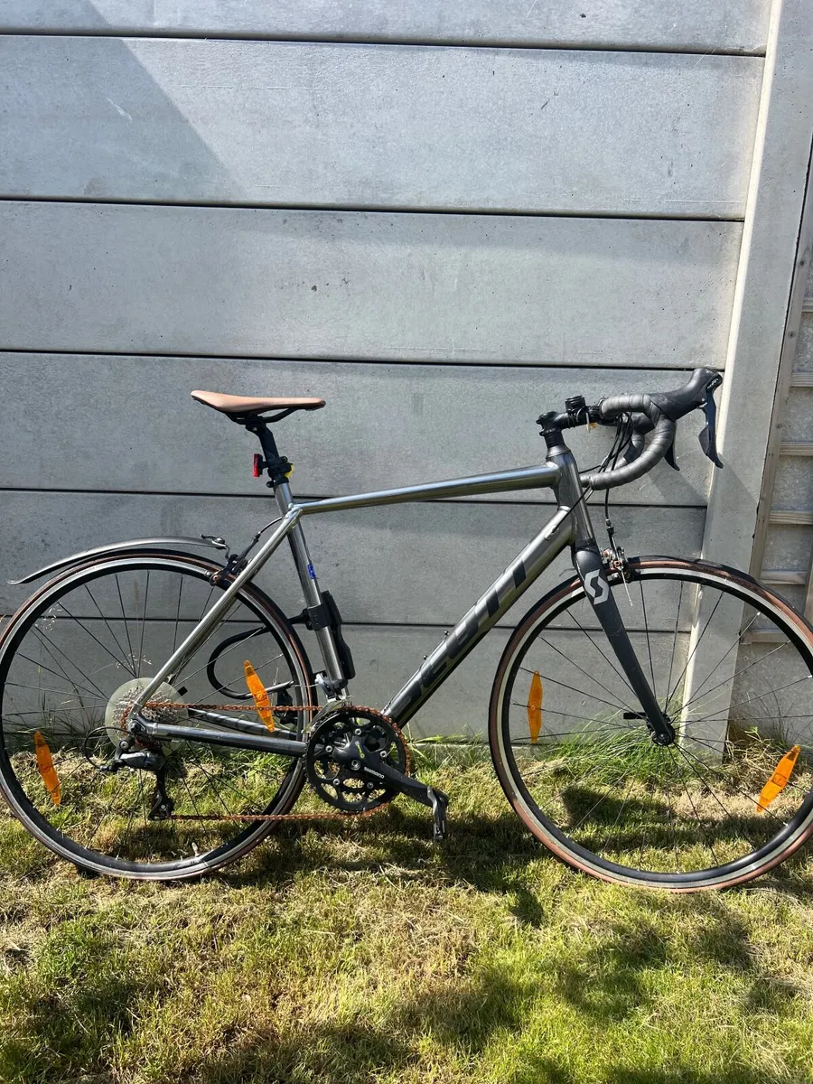 Road Bike for 300€ - Image 4