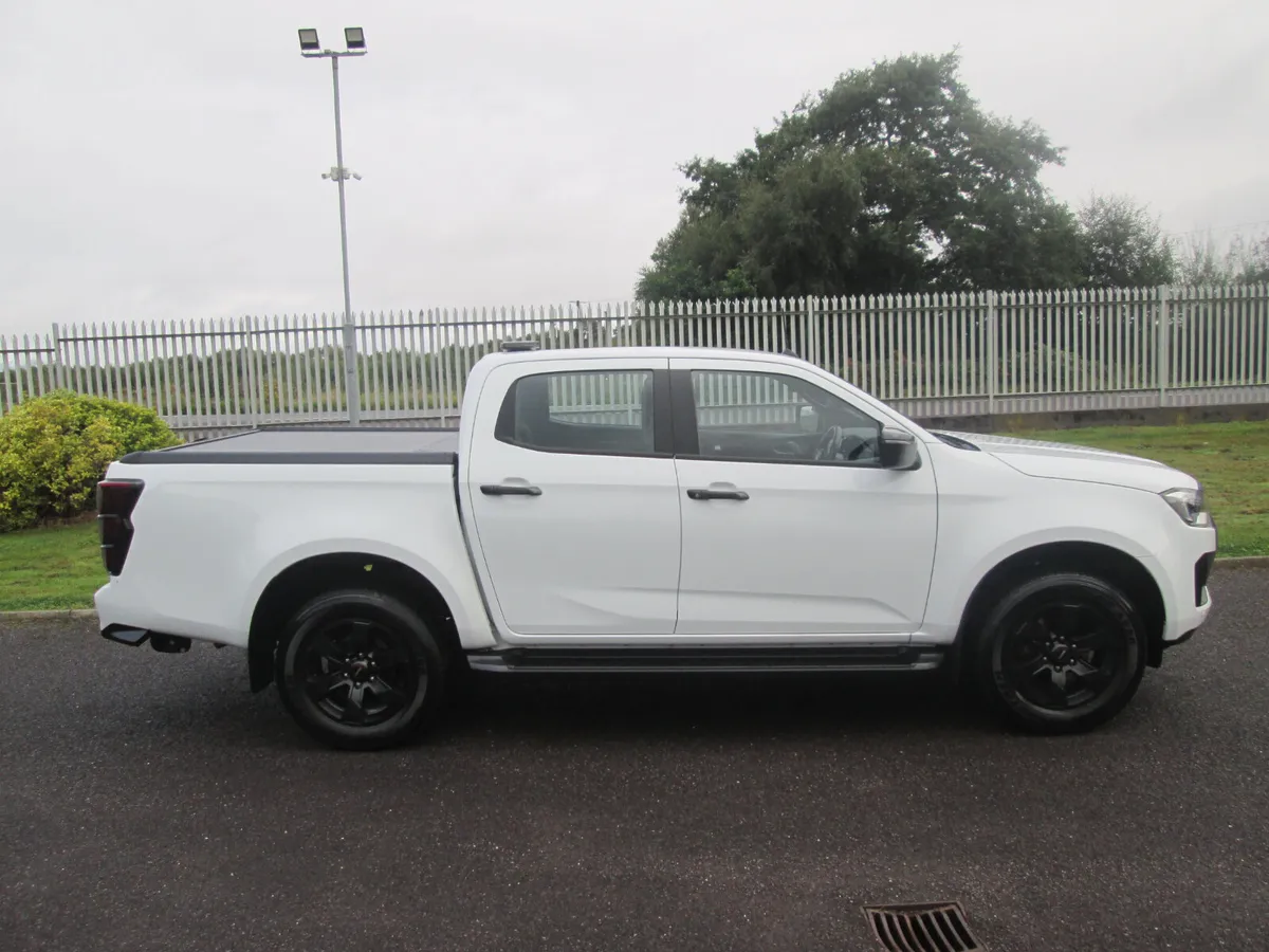 2024 Isuzu D-Max Crew Cab 4 WD  Cvrt Tested  08/26 - Image 3