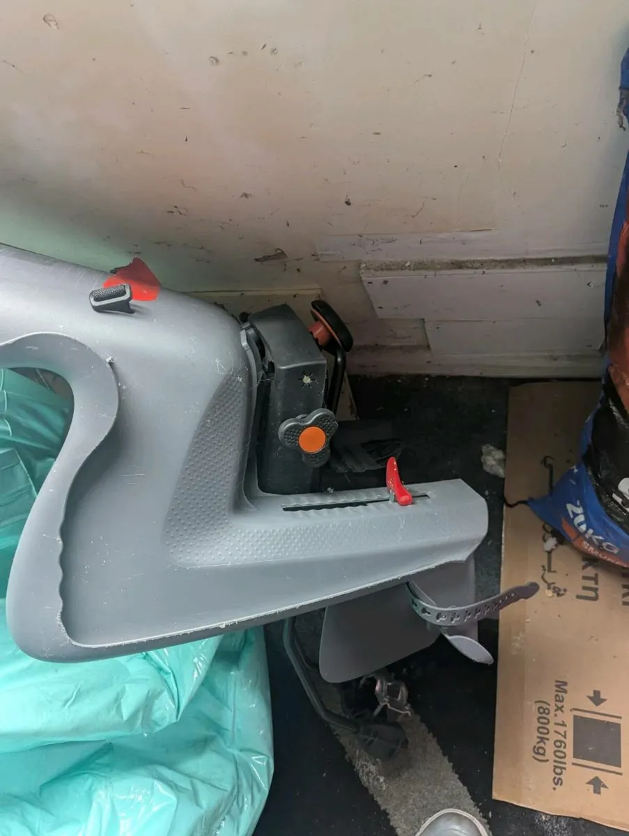 Child Seat - Image 3