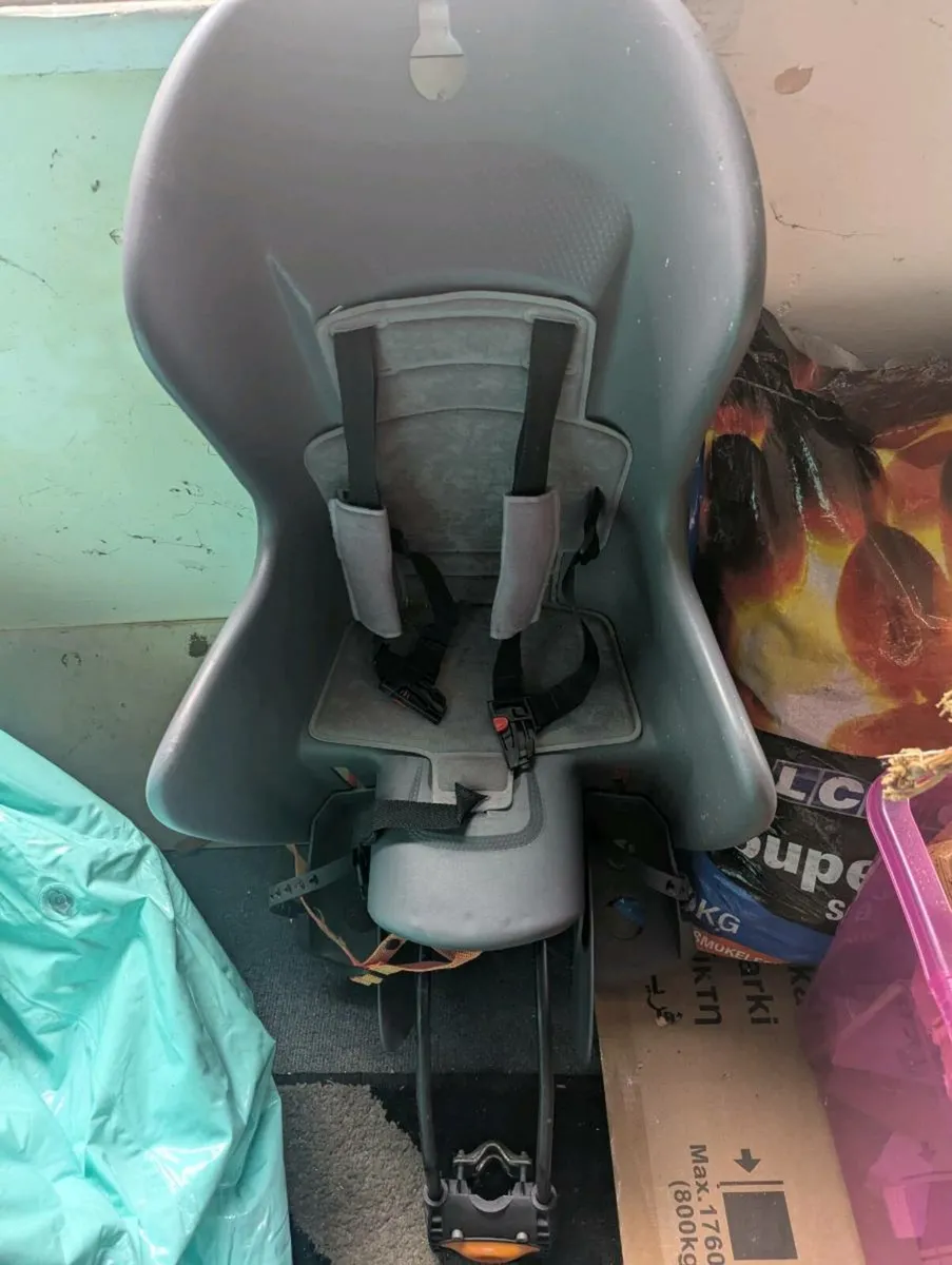 Child Seat - Image 4