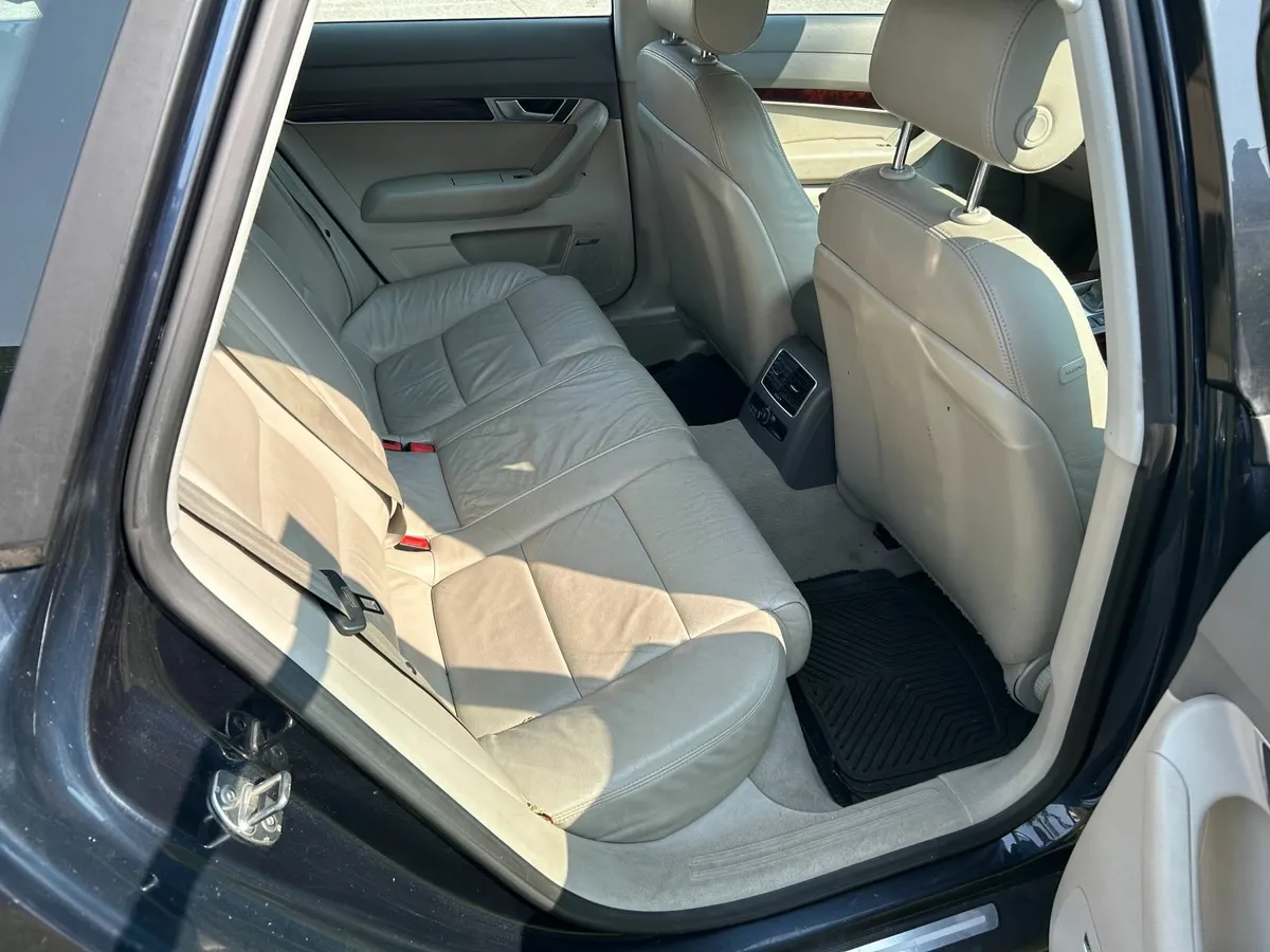 Audi A6 Avant SE 2010 (low mileage / immaculate) - Image 4