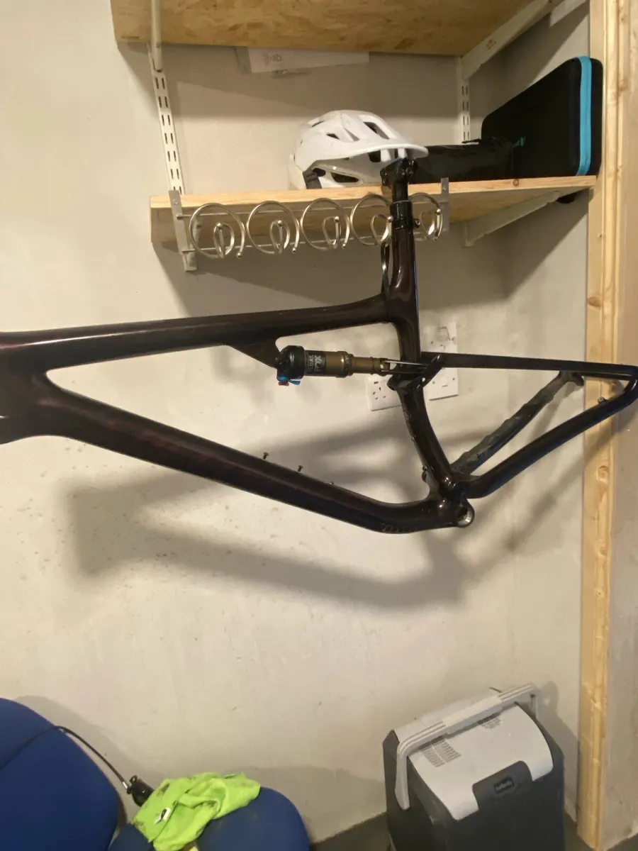 Specialized epic evo pro frame - Image 1