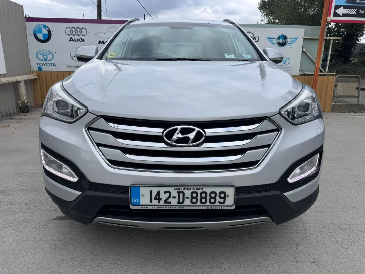 142 Hyundai Santa Fe 2.2D 4WD AUTO Warranty - Image 2
