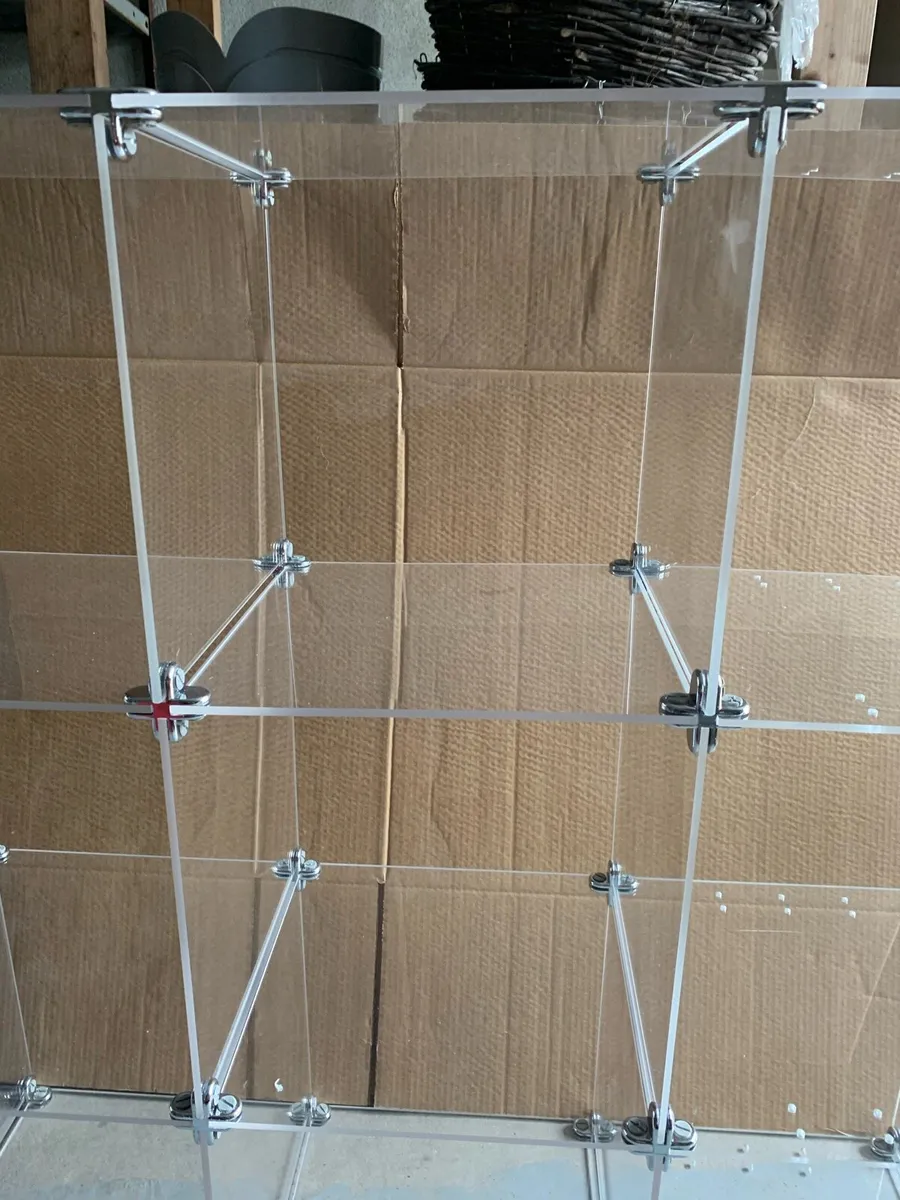 Clear acrylic display x 3pcs, 92cm x 92cm - Image 2