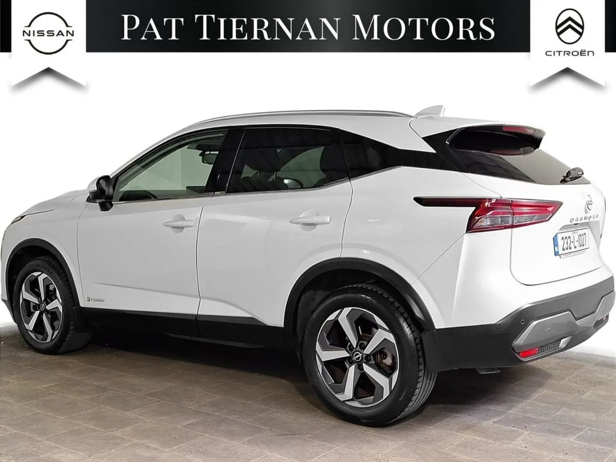 Nissan QASHQAI E-power SV Premium - Image 2