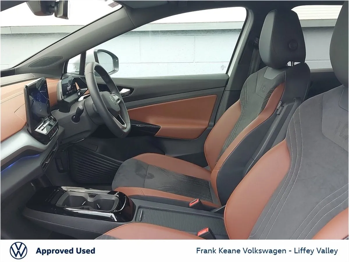 Volkswagen ID.4 77kwh Life DX 174HP  pure White - Image 4