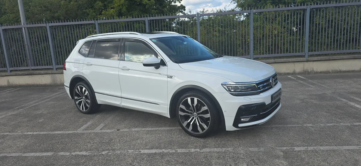 Volkswagen Tiguan 2019 rline all space - Image 1