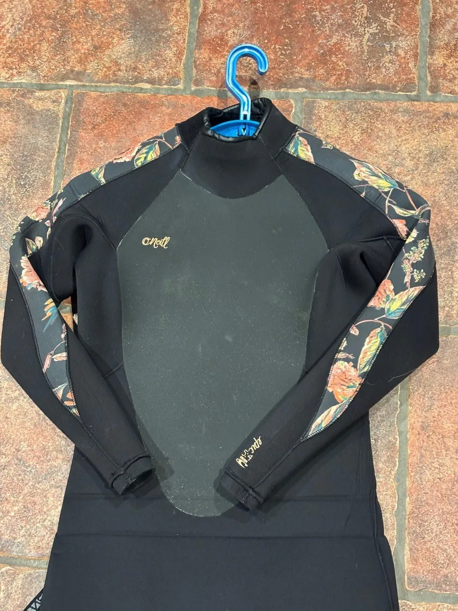 Women’s Wetsuit O Neil 5:4 mm - Image 1