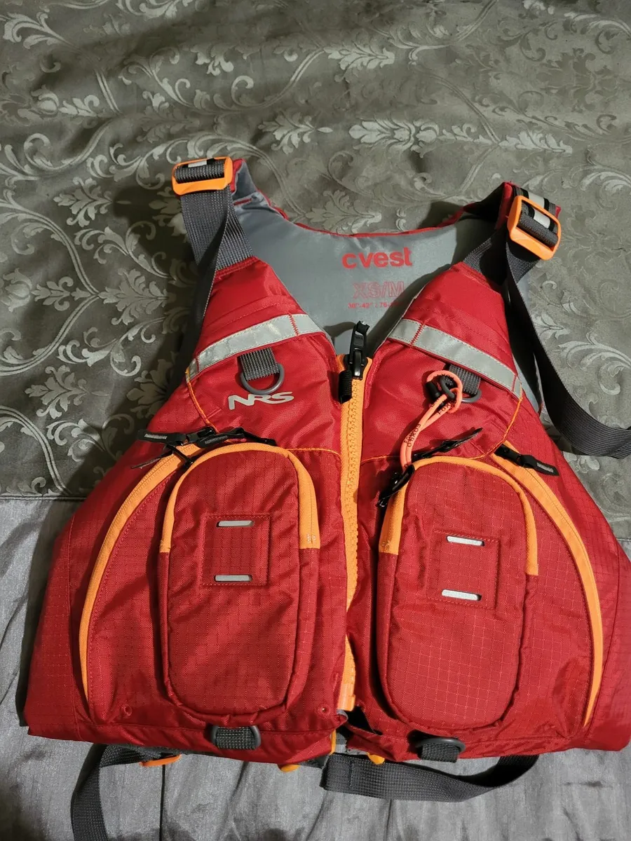 Life jackets - Image 1
