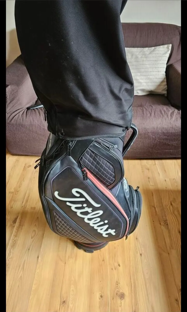 Titleist midsize tour bag - Image 3