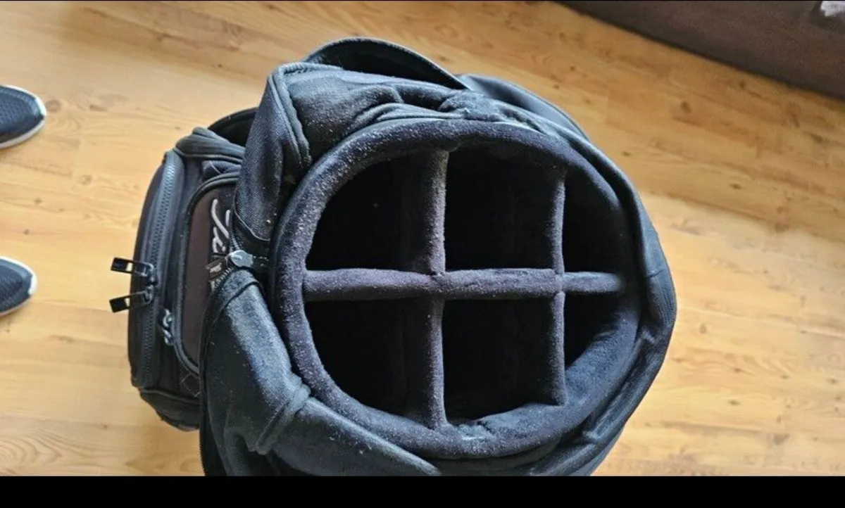Titleist midsize tour bag - Image 4