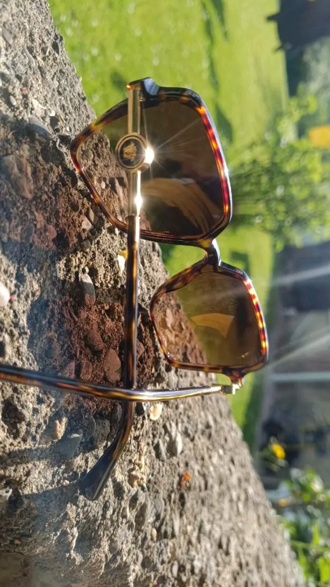 Genuine Versace sunglasses - Image 2