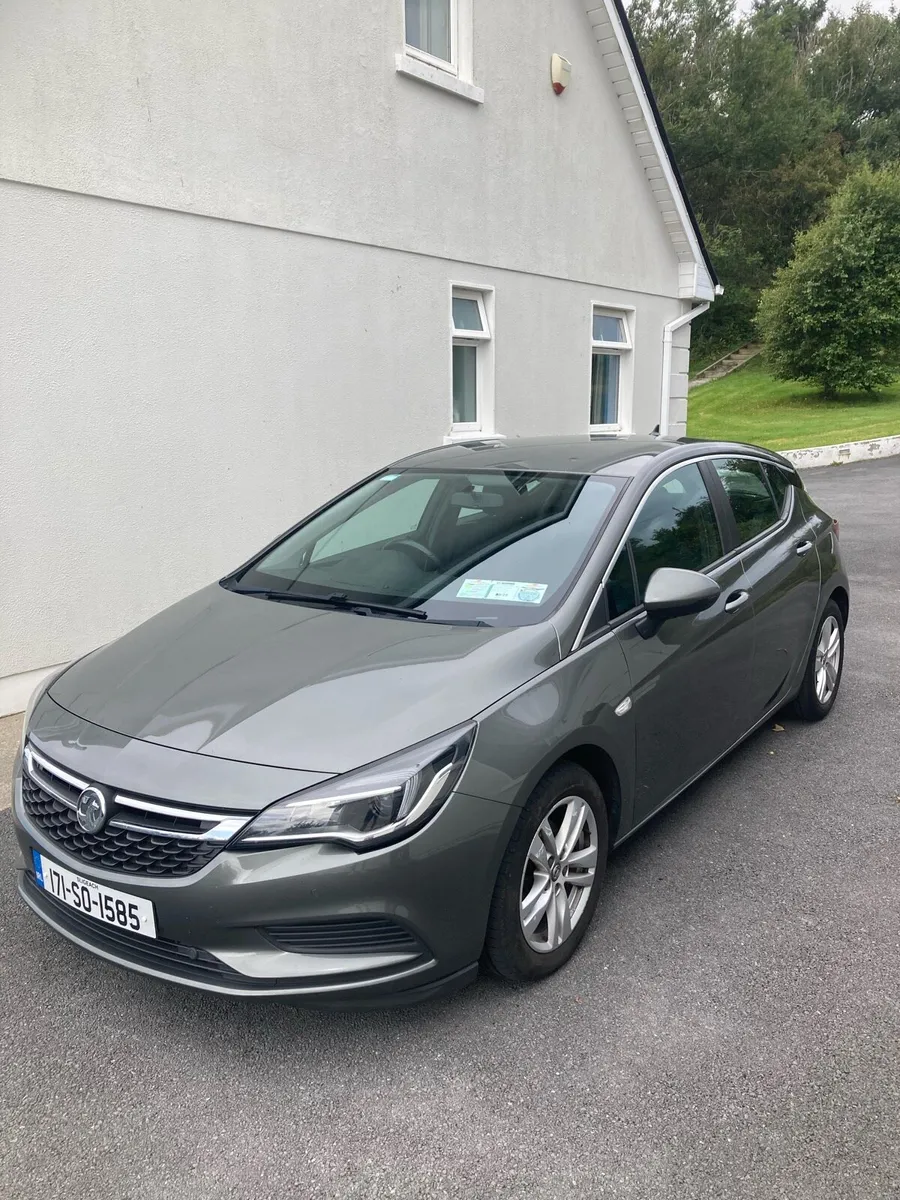 Vauxhall Astra 2017 - Image 2