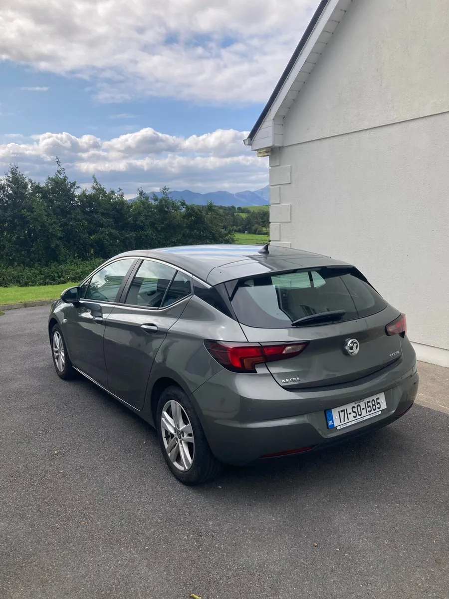 Vauxhall Astra 2017 - Image 3