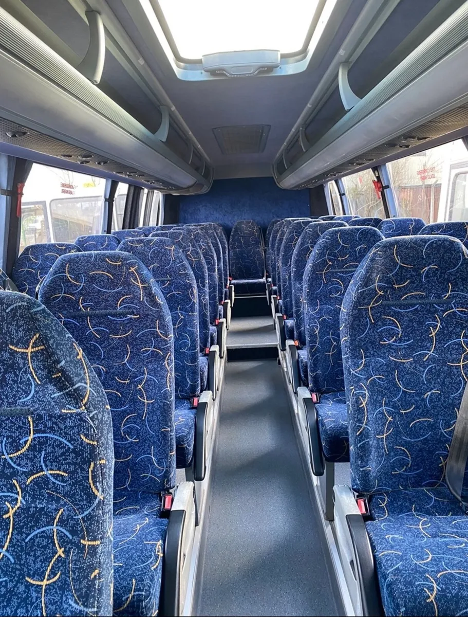 Mercedes vario 33 seater bus/coach - Image 4