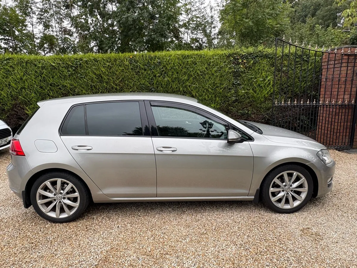 2013 Vw Golf ,1.6 diesel,HIGHLINE Bluemoation - Image 2