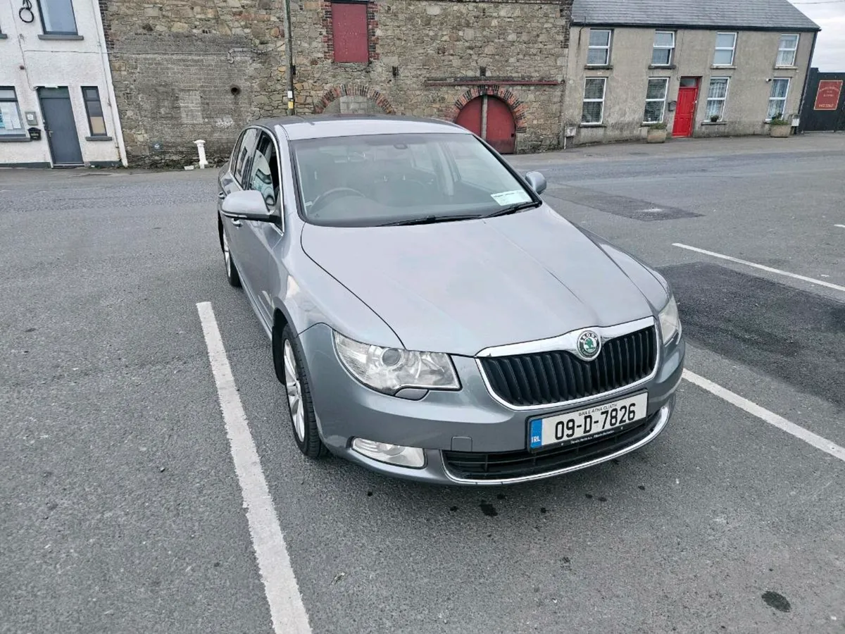 Skoda Superb - Image 2