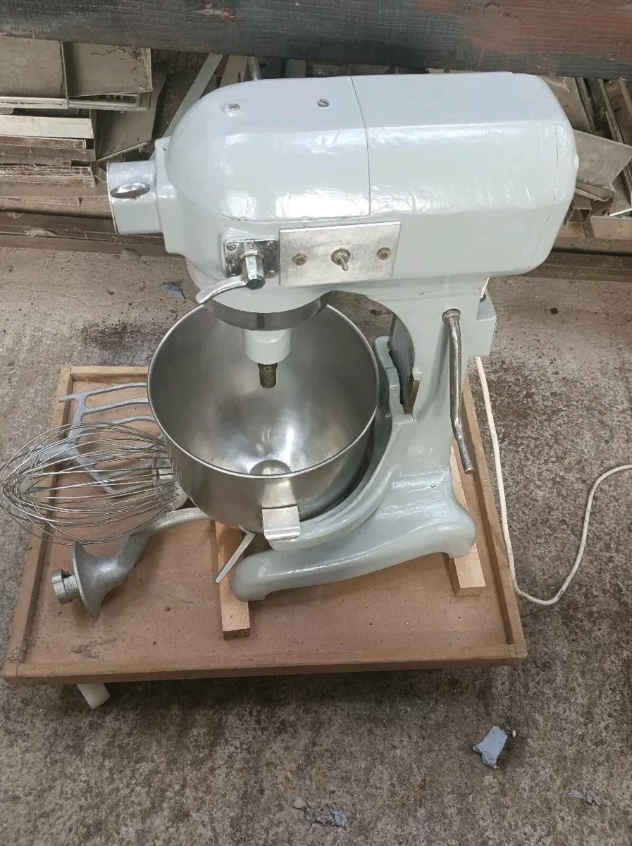 Hobart AE200 Food Mixer - Image 1
