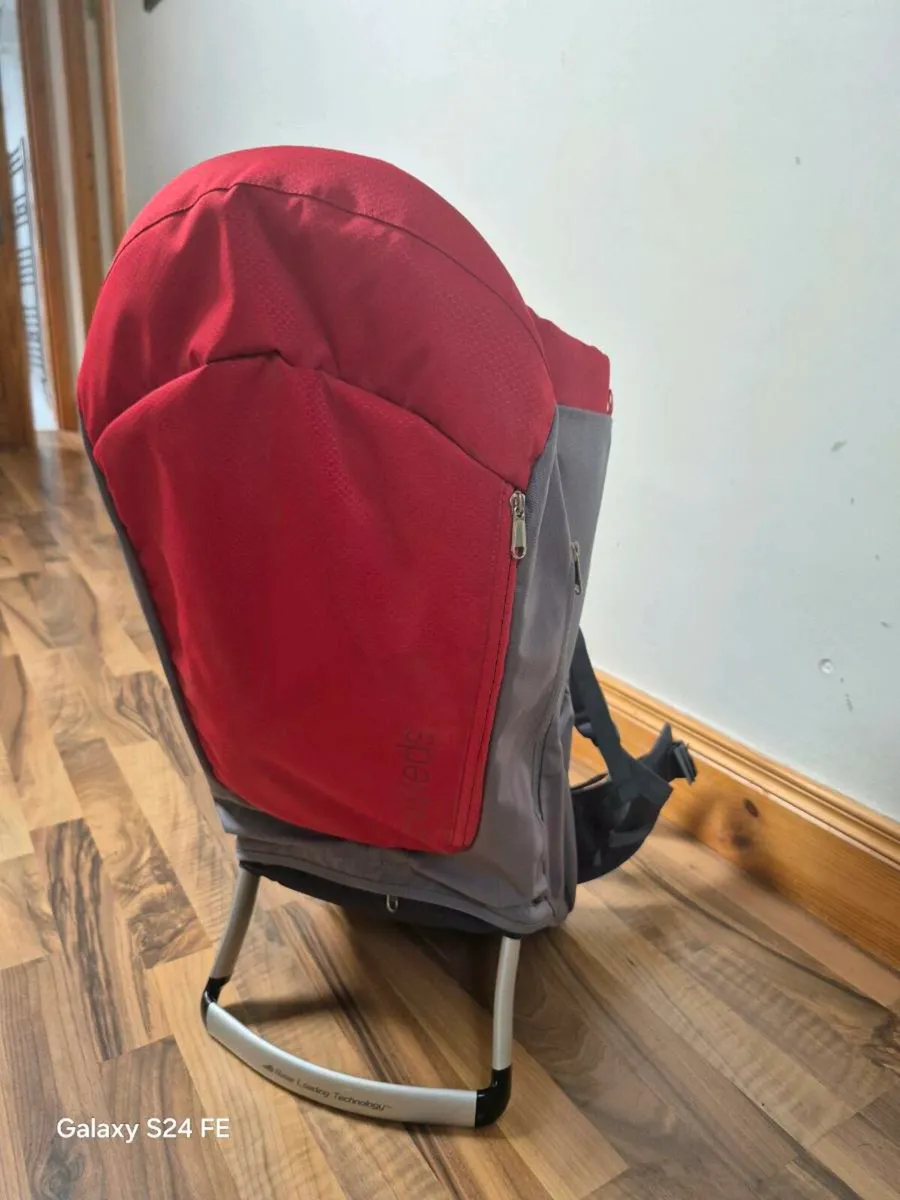 Phil and Ted's Backpack baby carrier - Image 2