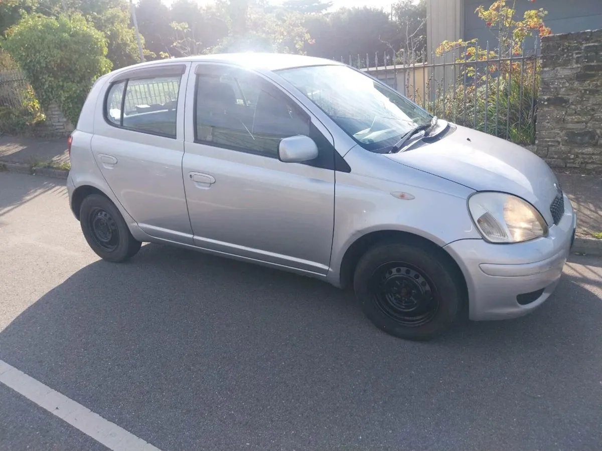 Toyota yaris automatic - Image 2