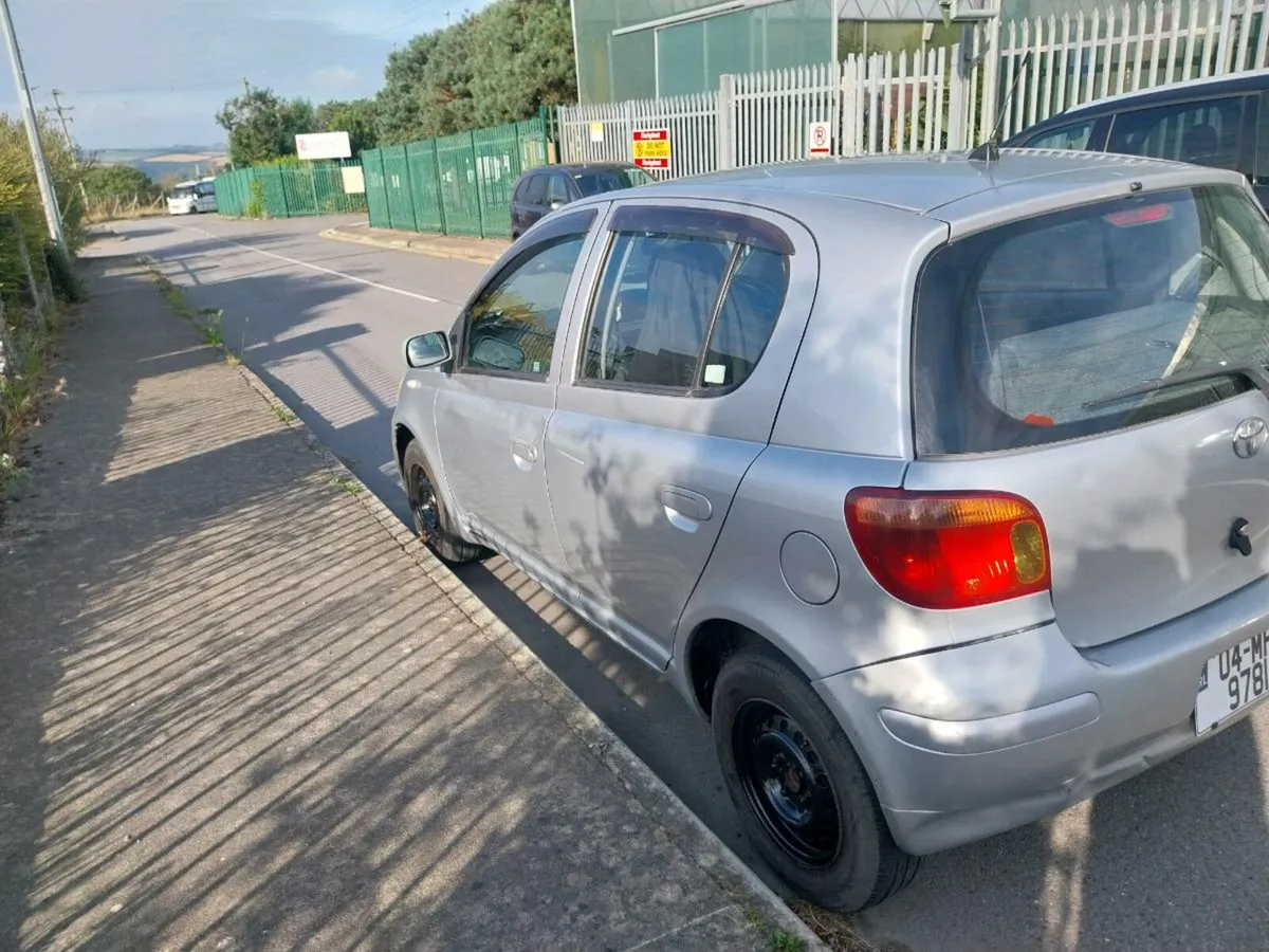 Toyota yaris automatic - Image 3
