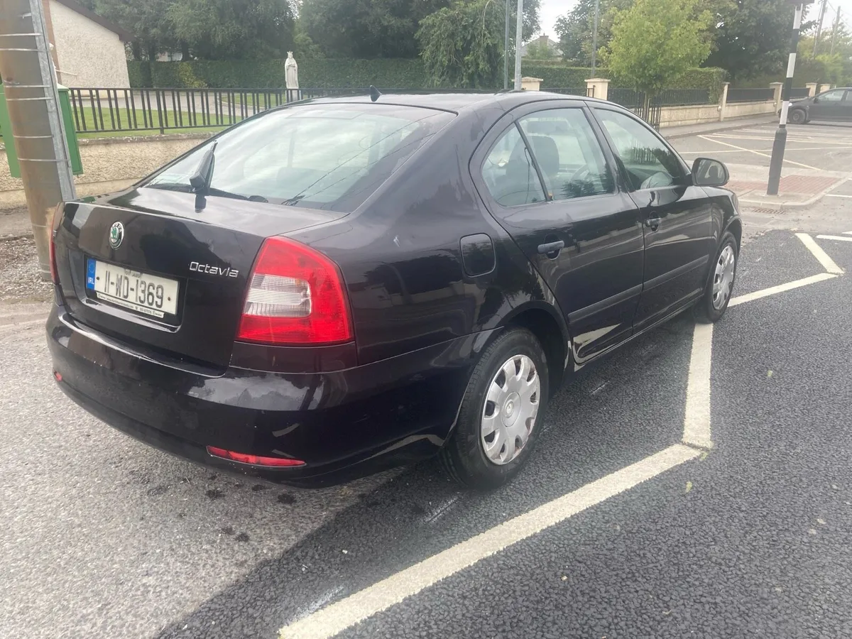 2011 Skoda Octavia Nct 01/26 tax 08/25 /1950 e/ - Image 3