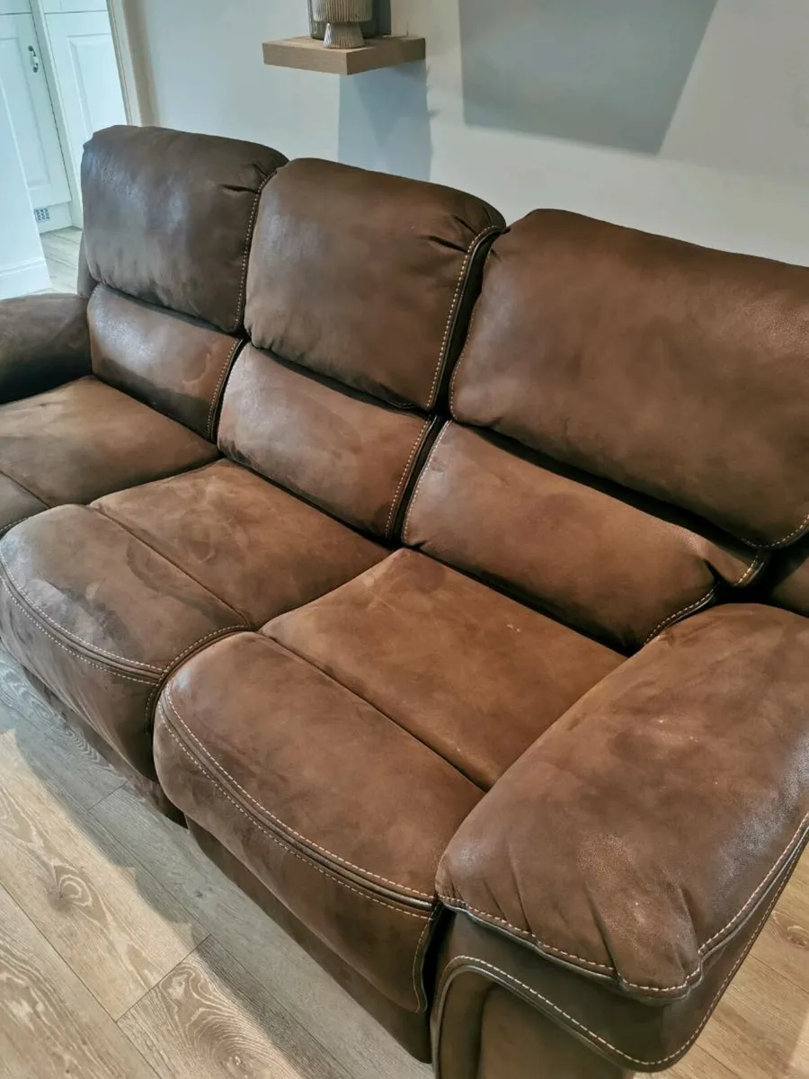 3 seater recliner - Image 1