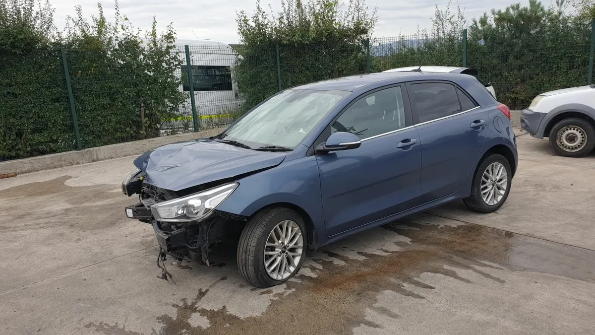 *For parts* Kia Rio, 1.0 petrol 5 speed (2017). - Image 3