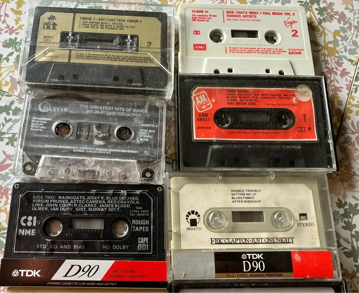 Audio cassettes original albums - Image 3