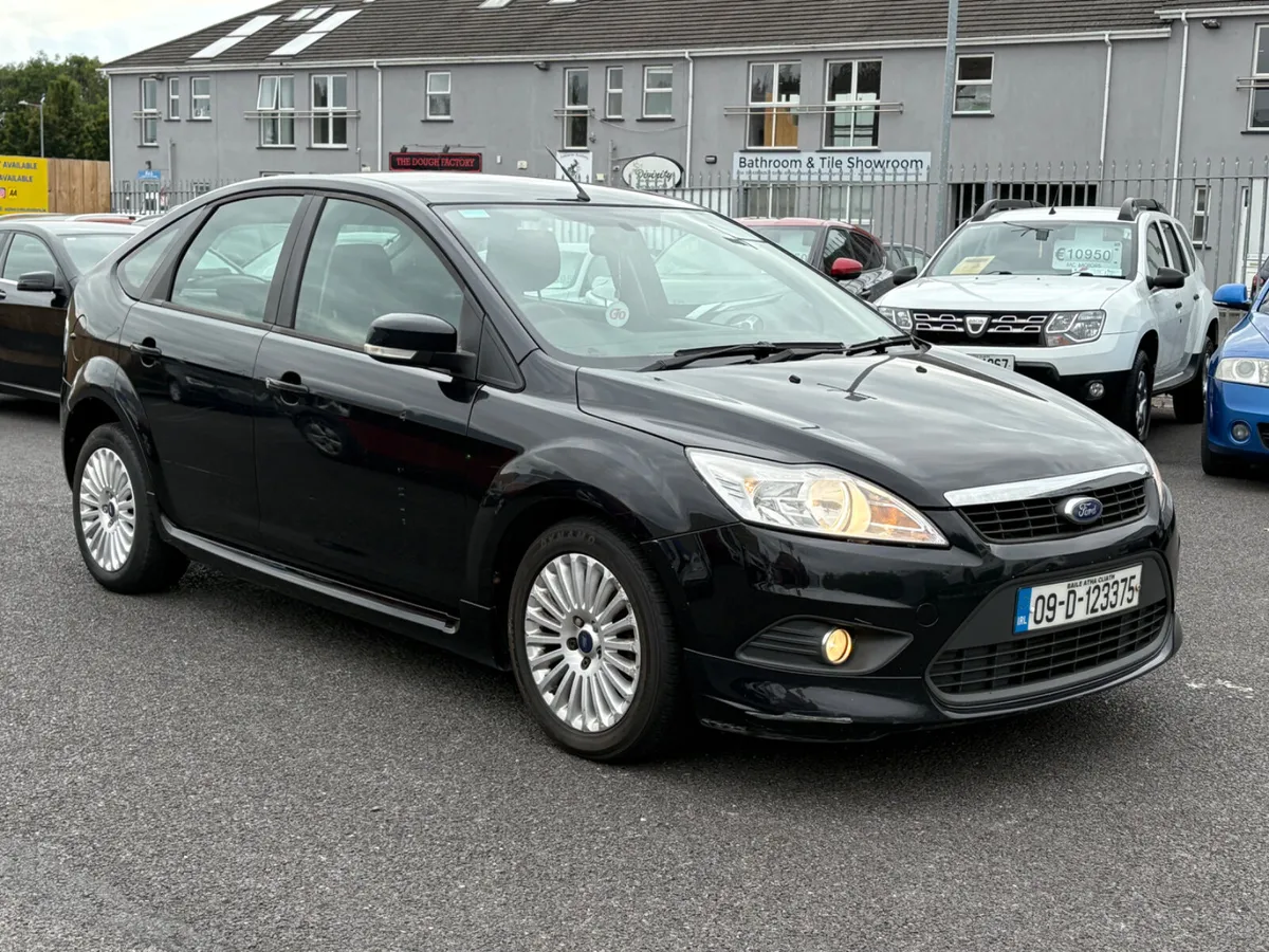 Ford Focus 2009 - Image 1