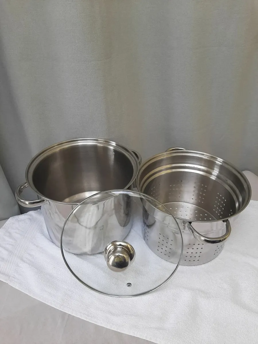 Stainless Steel Stock Pot/ Pasta Strainer For Sale - Image 1