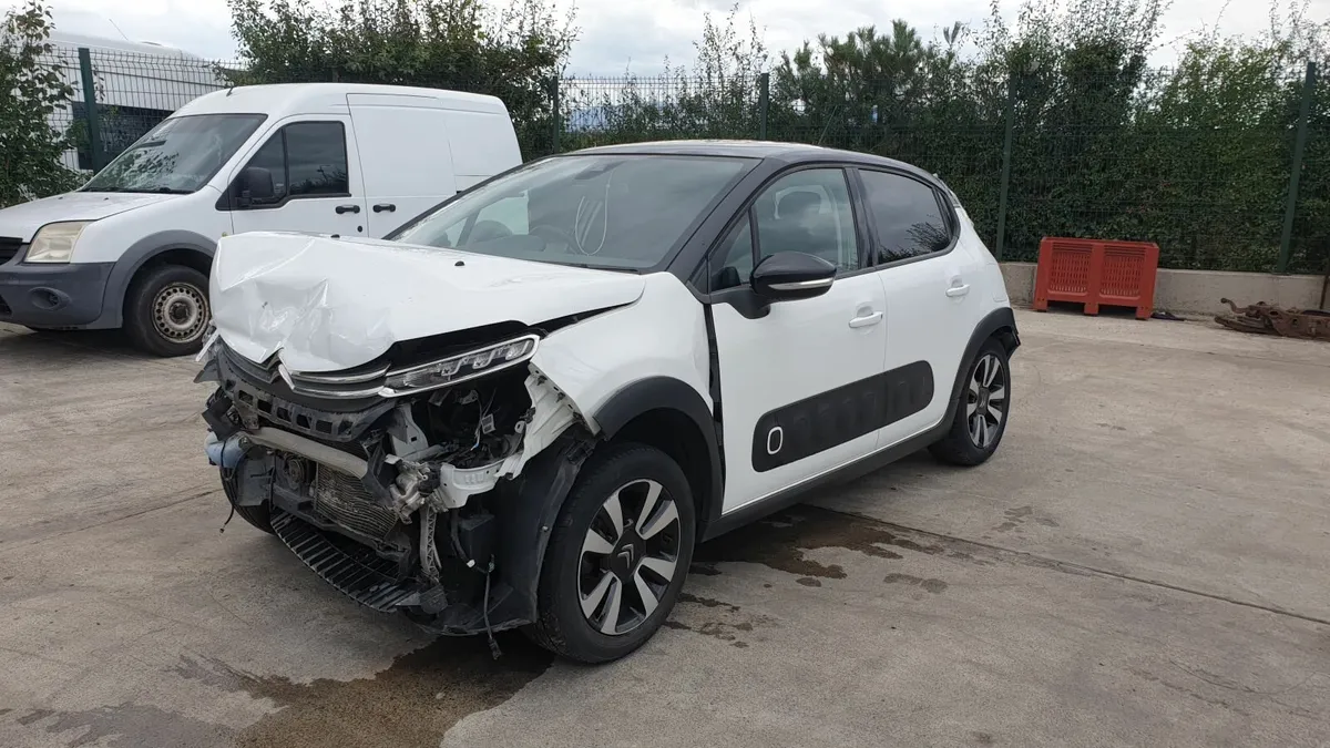 *For parts* Citroen C3, 1.2 petrol 5 speed (2017) - Image 3